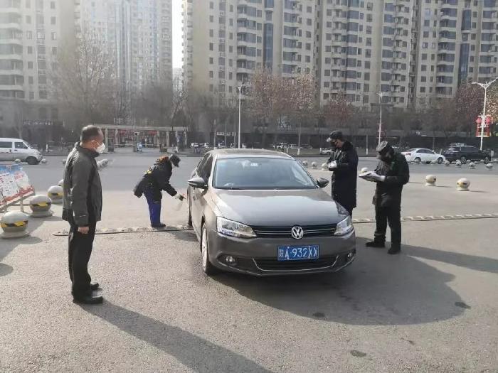 疫情防控 | 校卫队员 保卫文理大家 顾不上小家