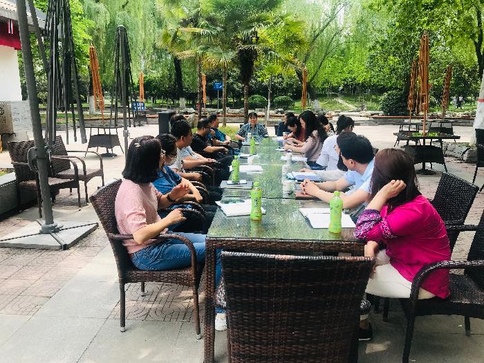 第一、二期优秀年轻干部能力提升研修班 “读原著  悟原理”学习研讨会顺利召开