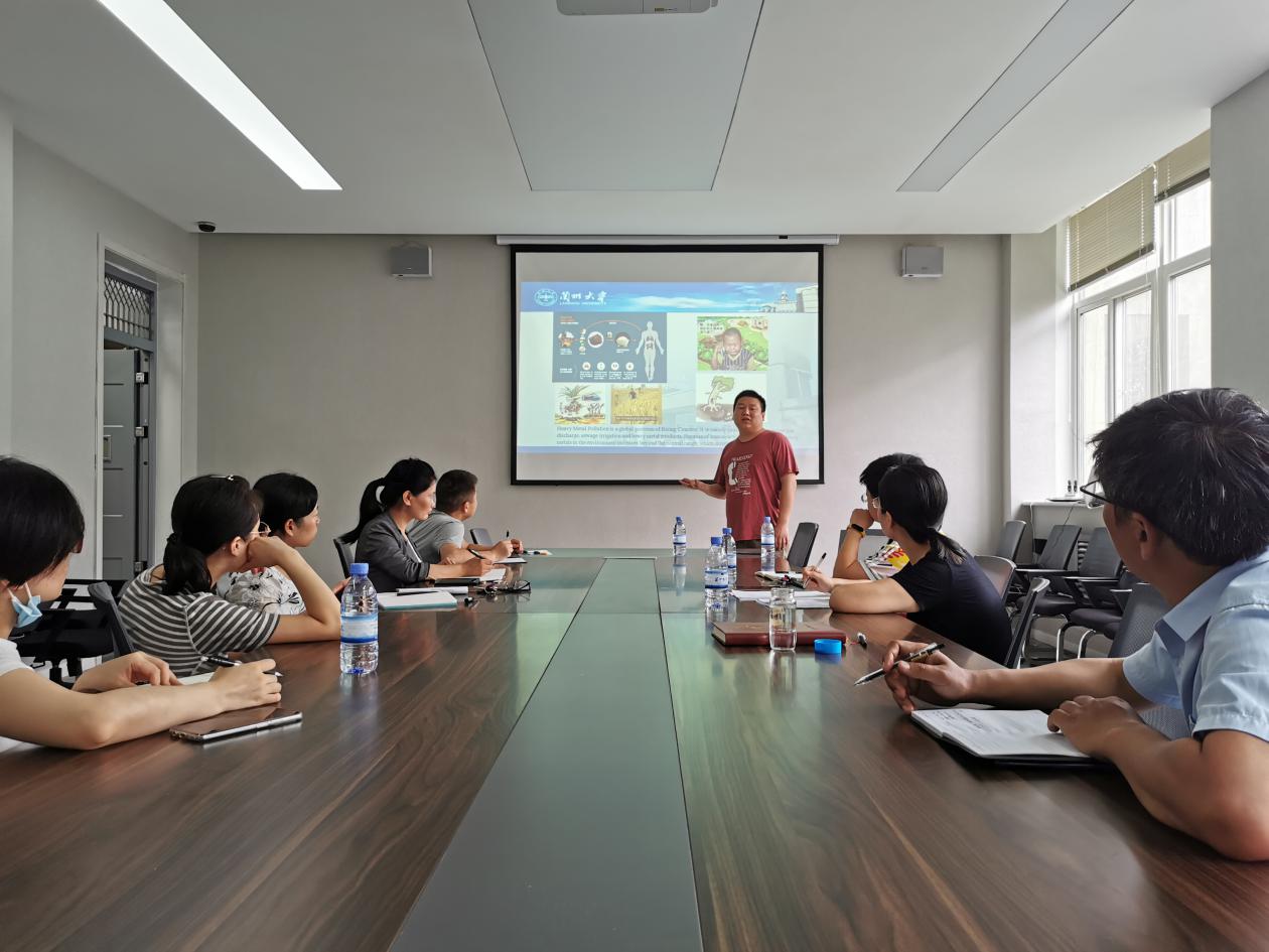 兰州大学李祥锴教授来我校生物与环境工程学院进行学术交流