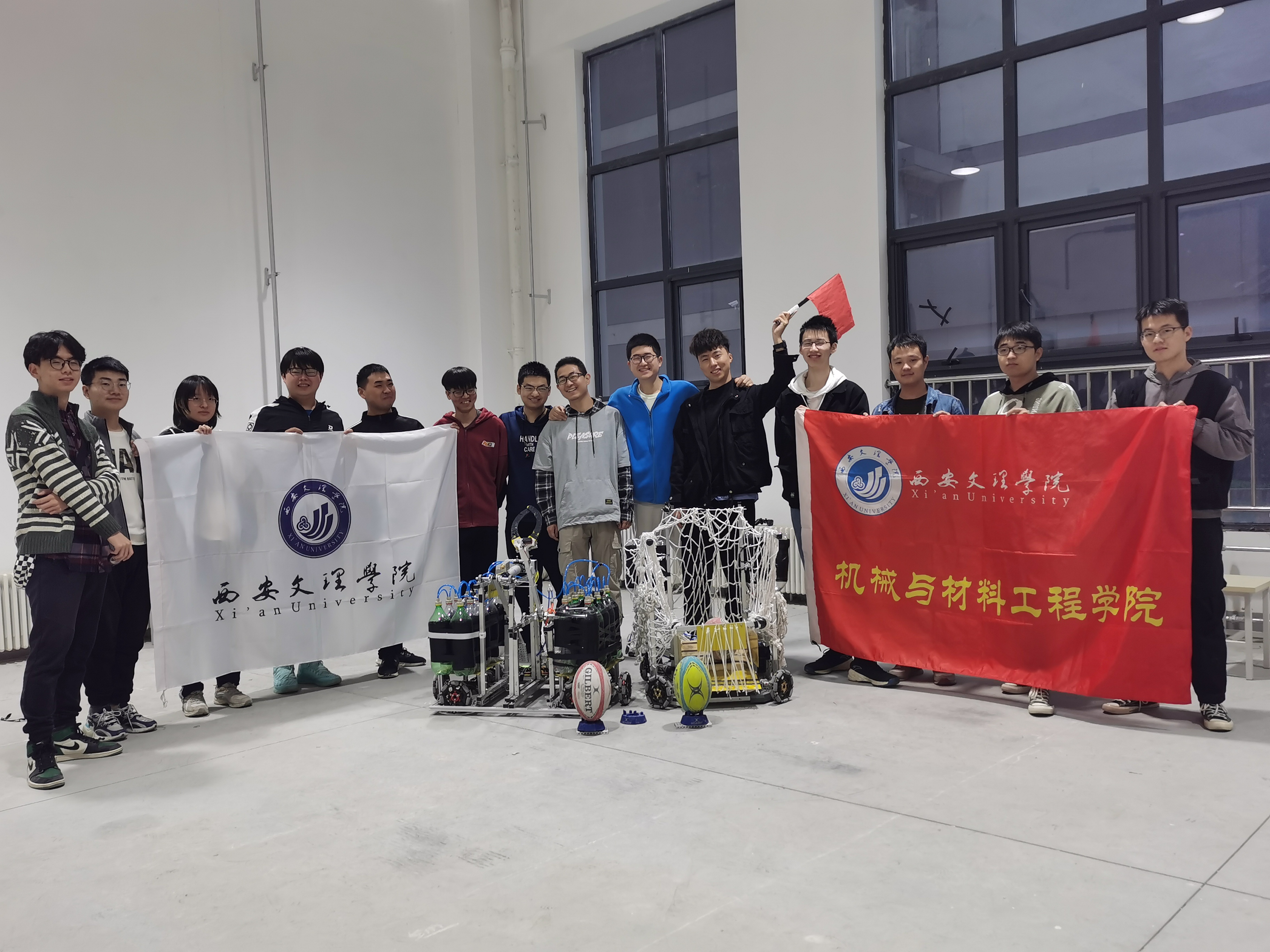 机械与材料工程学院在第十九届全国大学生机器人比赛ROBOCON赛事中再创佳绩