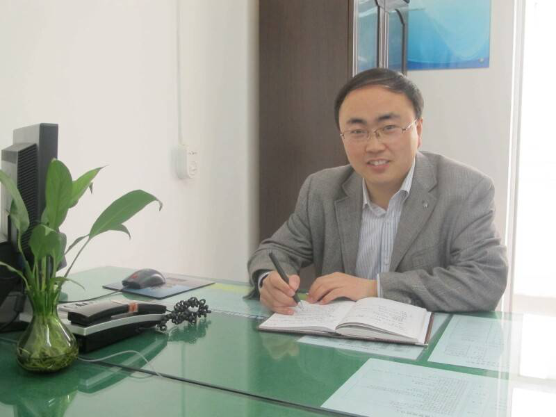 学校辅导员李建获第五届陕西高校“十佳辅导员入围”荣誉称号