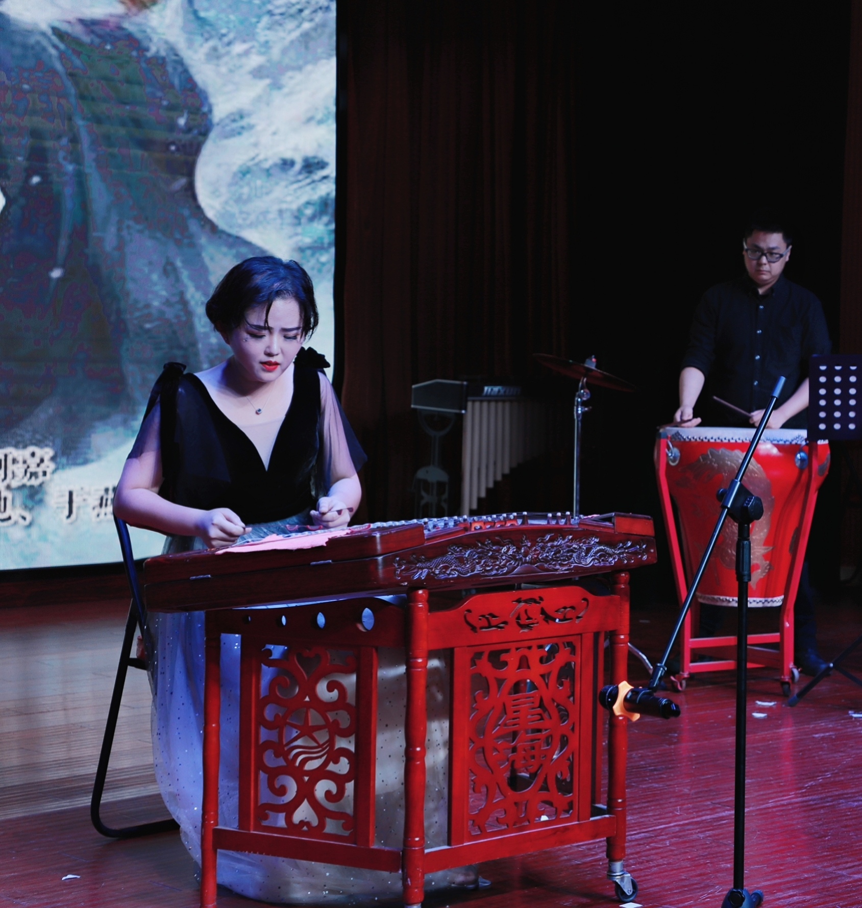 艺术学院学生在第二届中国扬琴网全国展演评选中斩获金奖