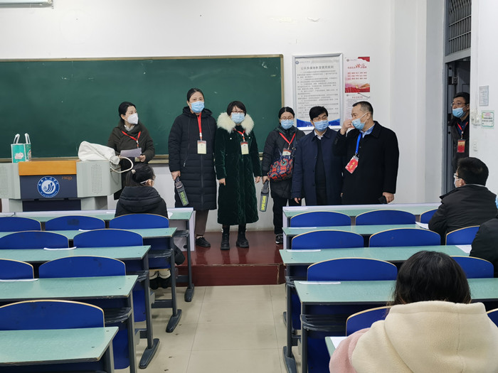 历史文化旅游学院“快细稳实好”开展疫情防控和研究生考试工作