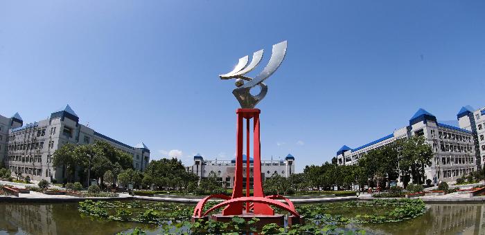 我校荣获“2021年陕西高校共青团工作优秀单位”荣誉称号