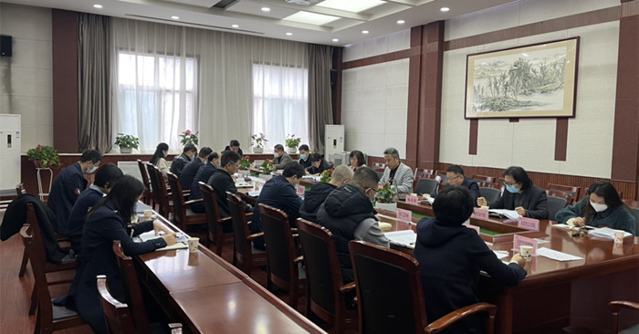 学校安排部署新学期科研工作