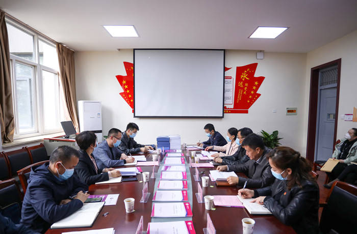 省委教育工委评估验收我校党建“双创”工作