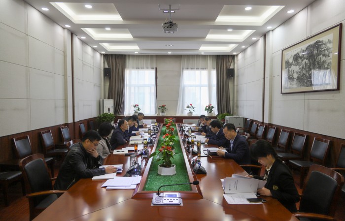 校党委领导班子党史学习教育专题民主生活会召开