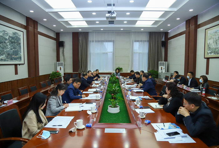 市人大常委会副主任李宁君来我校调研就业创业工作