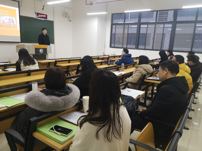 机械与材料工程学院开展新课试讲及教学磨课活动