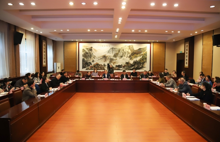 学校召开2022年度基层党组织书记抓党建述职评议大会