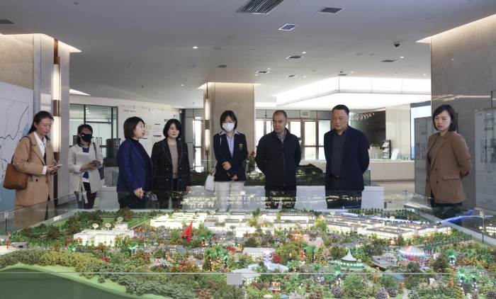服务地方办办公室、美术与设计学院赴陕西旅游集团访企拓岗