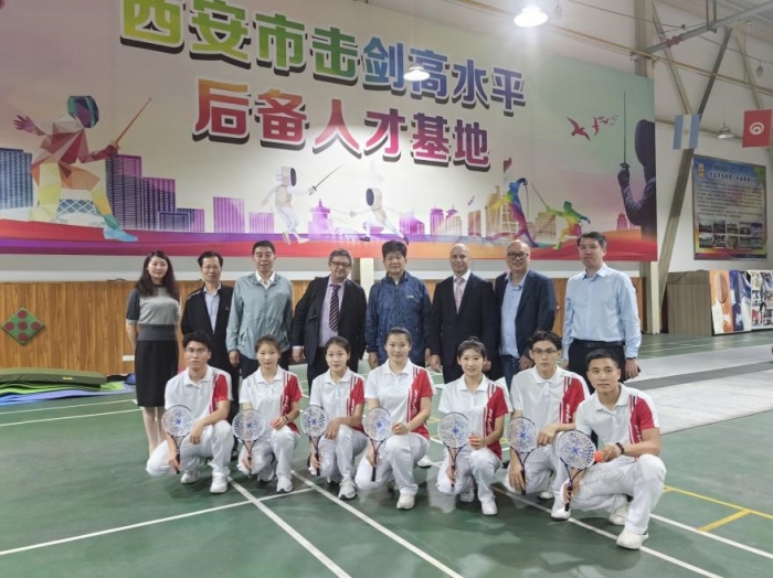 卢森堡国际健康体育大学一行来我校参观交流