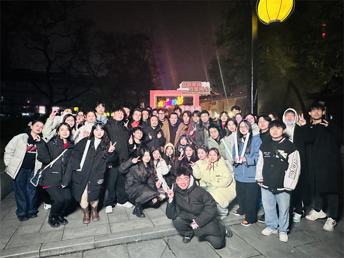 音乐学院师生受邀参加陕西广播电视台2024年丝路春晚节目录制