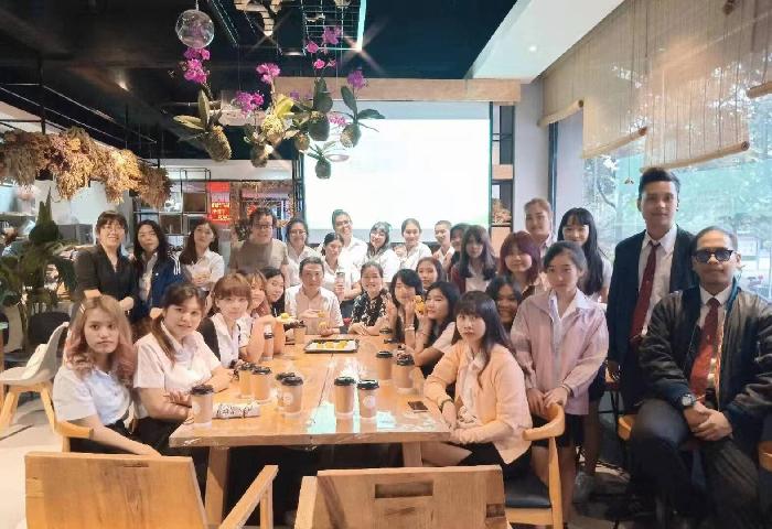 国际教育学院举办留学生 “中秋月团圆，桂香飘文理”传统文化体验活动