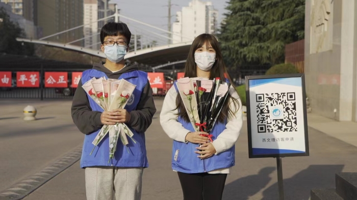 靓丽女神节 温暖在校园--校工会携手校妇联为女教职工庆祝“三八国际劳动妇女节”