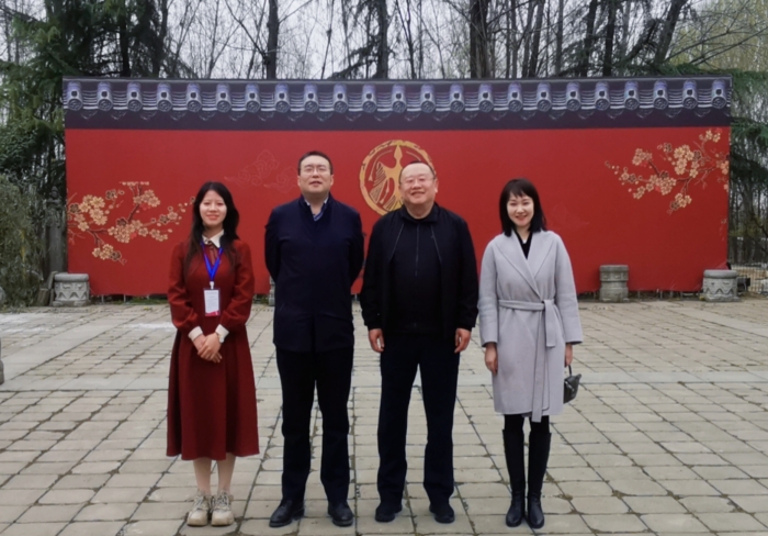招生就业处一行走访校友王锦锋